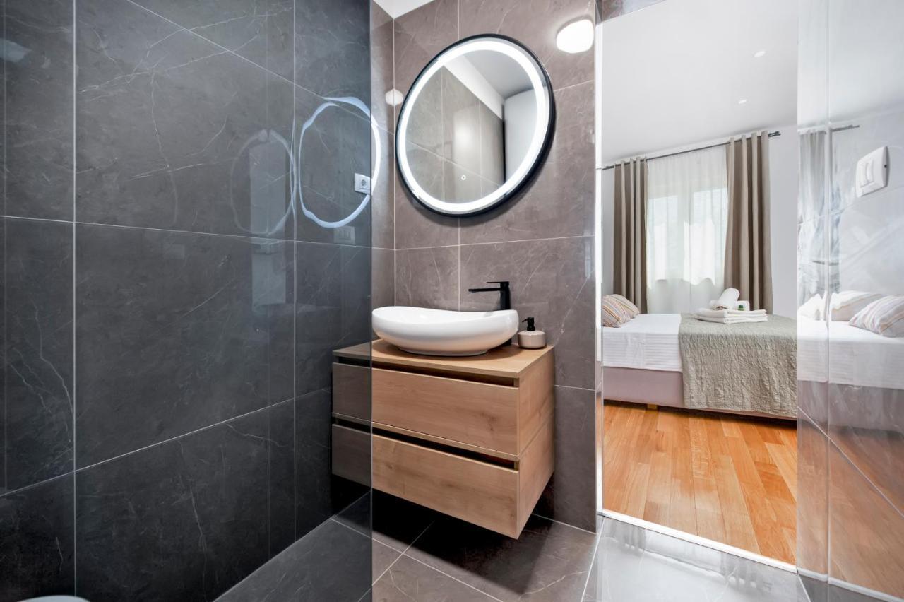 רוביני Jazz Rooms And Apartments מראה חיצוני תמונה