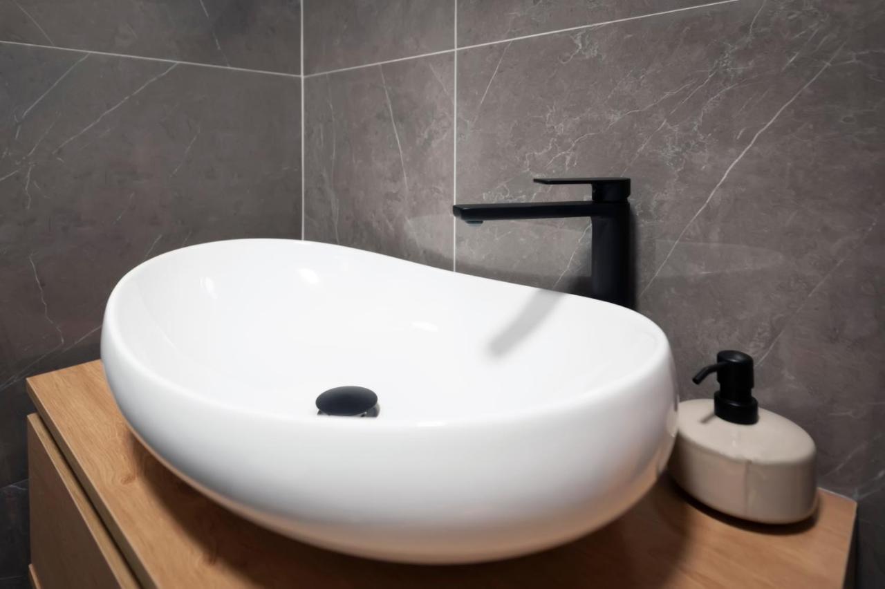 רוביני Jazz Rooms And Apartments מראה חיצוני תמונה